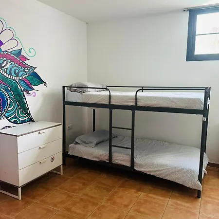 La Fresa ホステル